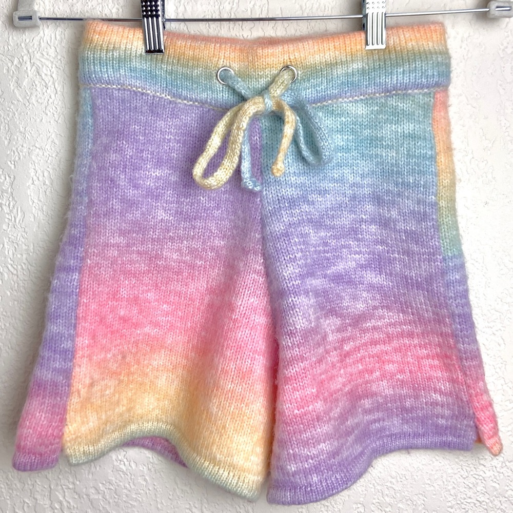 💔SOLD $185 🌈Frankie’s Bikinis Pastel Rainbow Burl Knit Sweat Shorts - Picture 3 of 8